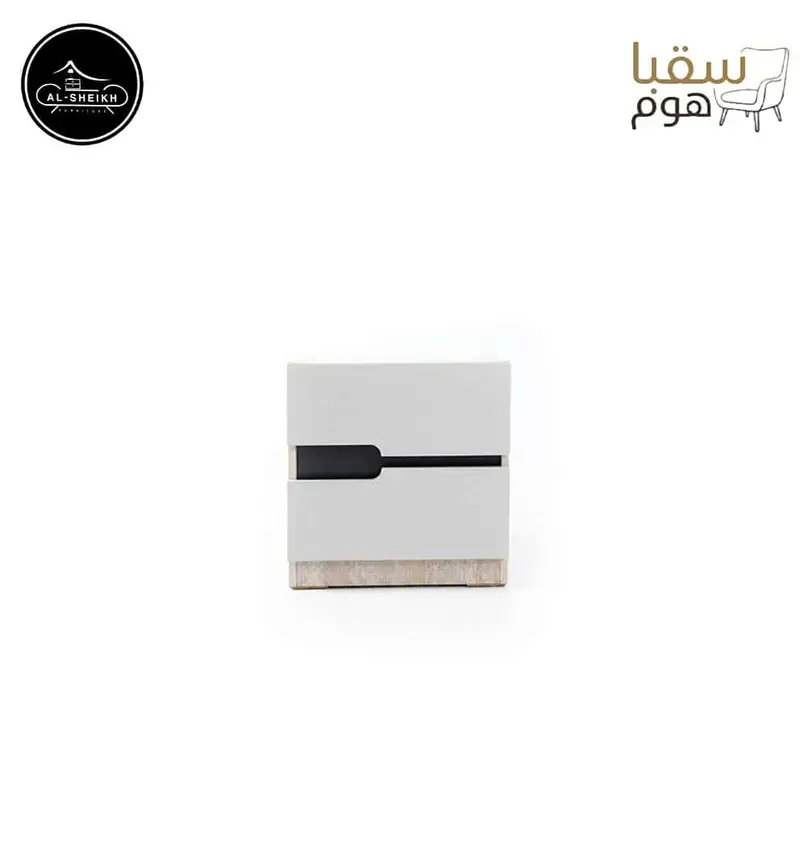 لونا وايت
