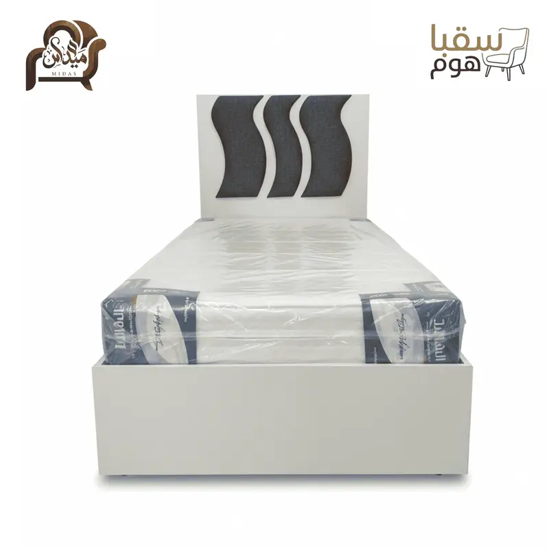 فيرونا بلاك آند وايت